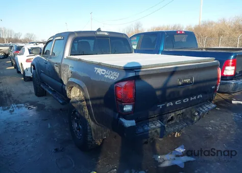 2018 Toyota Tacoma Sr5 z USA, uszkodzony, nr VIN 5TFDZ5BN3JX032852